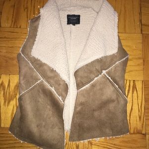 Faux suede vest w/ shearling details